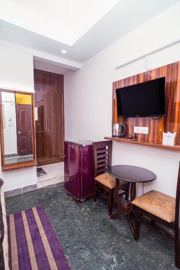 Hotel Golden Residency Neu-Delhi Exterior foto