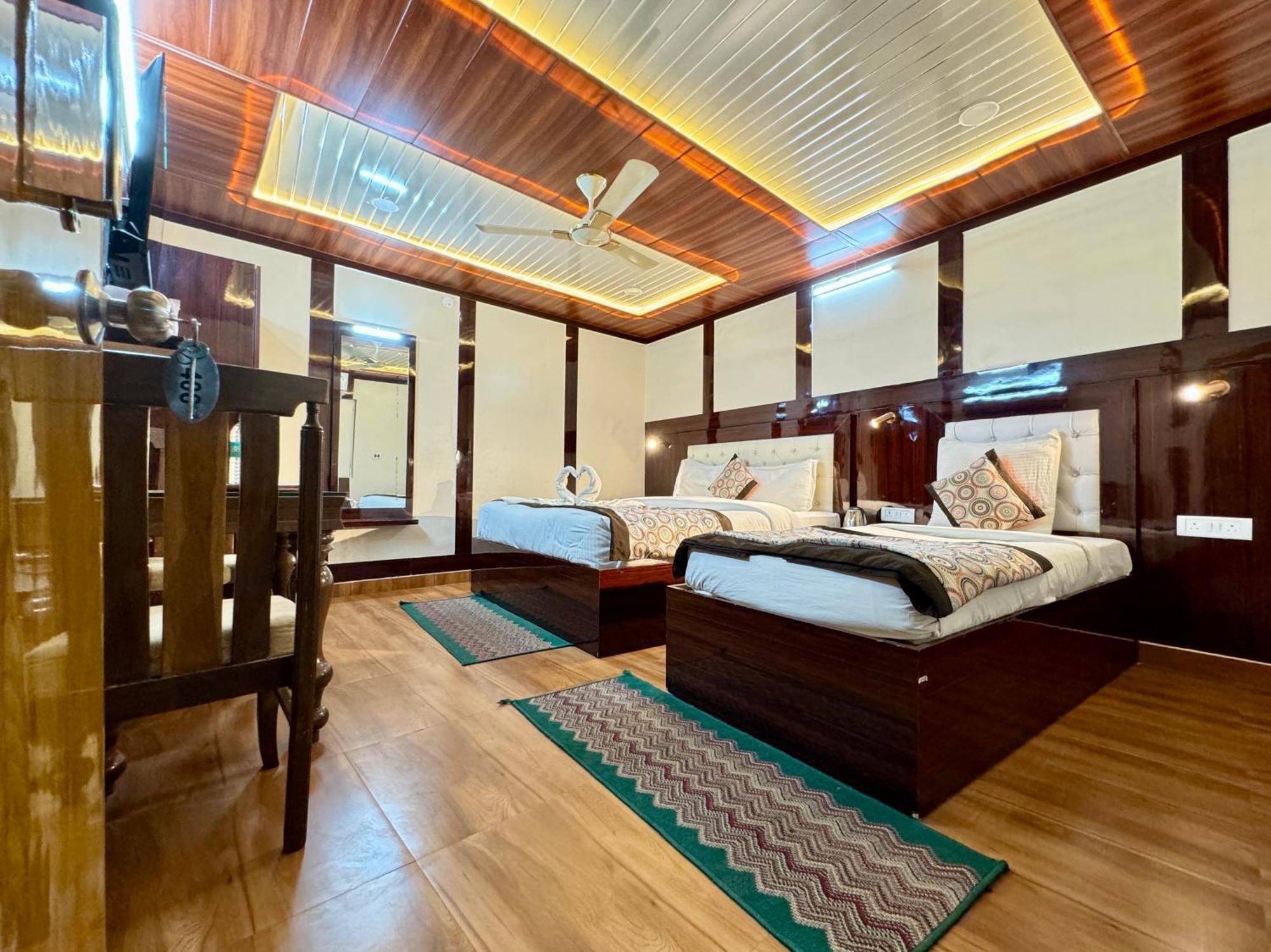 Hotel Golden Residency Neu-Delhi Exterior foto